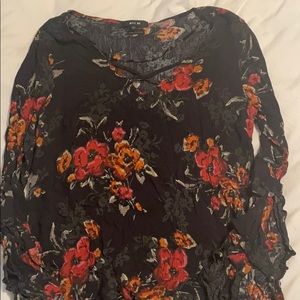 Floral long sleeve blouse
